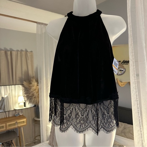 Black Velvet and Lace High Neck Sleeveless Dark Academia Whimsigoth Blouse, S - Picture 4 of 16